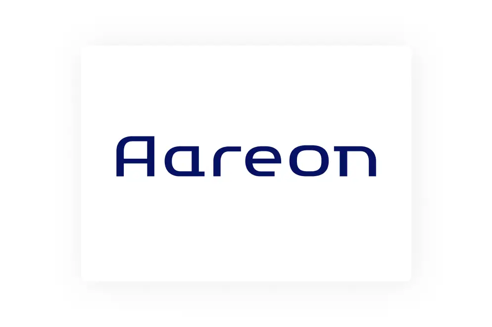 Das Bild zeigt den Schriftzug Aareon, ein wichtiger Akteur in der Immobilienverwaltung, in einer modernen, blauen Schrift auf weißem Hintergrund.